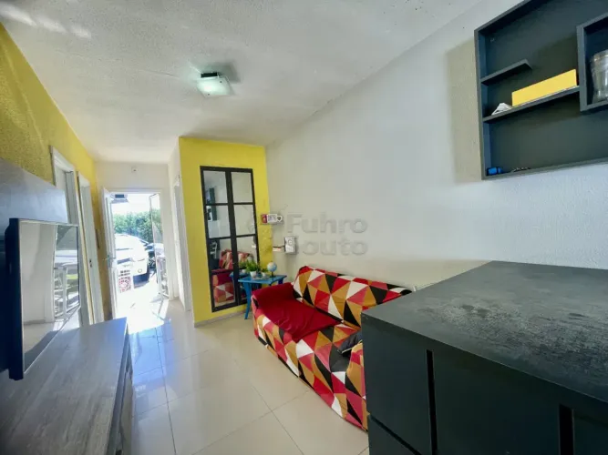 Uma ótima oportunidade para quem busca conforto, segurança e praticidade! 2 dormitórios Va