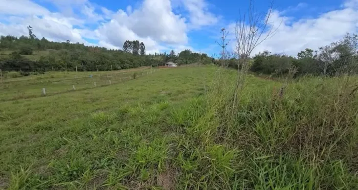 Realize o Sonho da Chácara Própria! Lotes de 2.000m² - Parcelas que Cabem no Seu Bolso