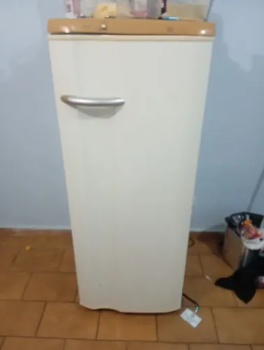 Geladeira que gela muito