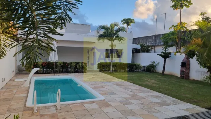 Casa Poucos Segundos do Mar, 3qts, 1st, Piscina, Wc Externo, Jd Inverno, Despensa, Churras