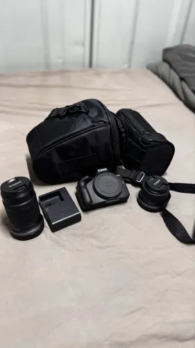 CANON EOS R50 COMPLETA + LENTE + 2 BATERIAS + 512GB | PRONTA PRA USO