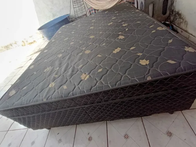 Cama box casal