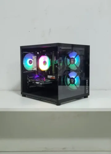 PC GAMER INTEL I7 + RX 560 4GB