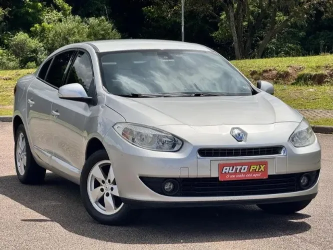 Renault Fluence Sed. Dynamique 2.0 16V Flex Mec. 2013