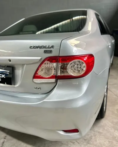 Toyota Corolla XEI 2.0 Flex 16V Aut. 2013