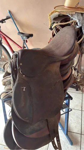 Sela de hipismo salto