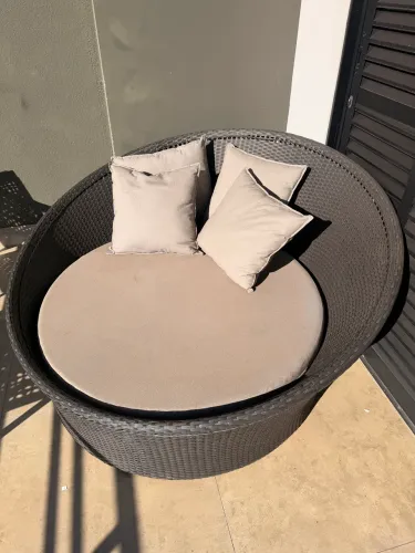 Chaise Redondo para área externa - Fibra Sintética (IMPERMEÁVEL)