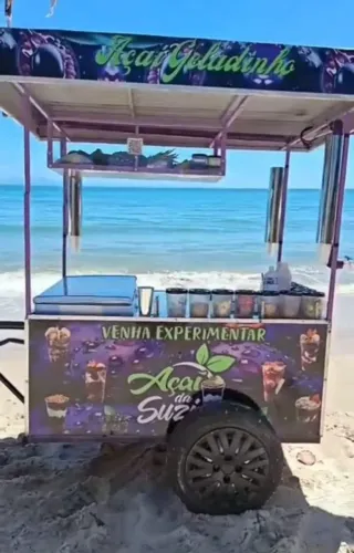 Vendo carrinho de açaí novo