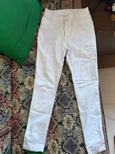 Calça jeans branca