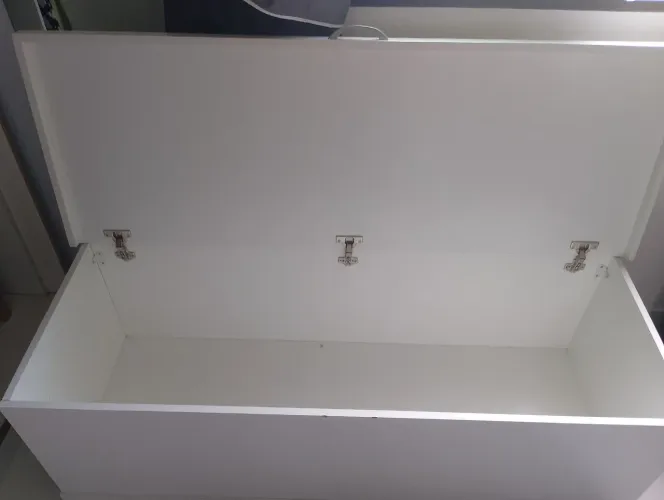 Baú c rodinha MDF