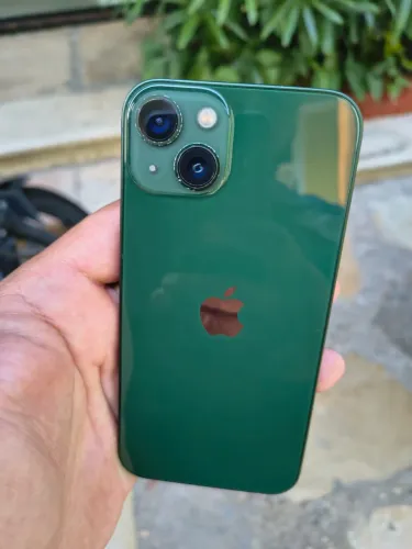 Vende se IPhone 13 verde 128 gb