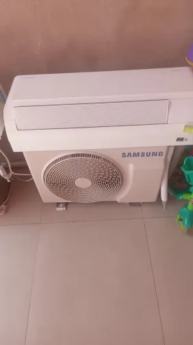 Ar-condicionado 9mil btus aceito troca em um iPhone!