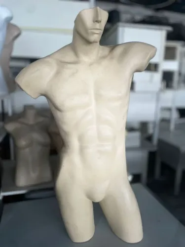 Manequim meio corpo masculino 