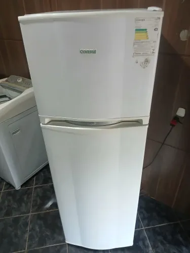 Geladeira Consul Frost Free 