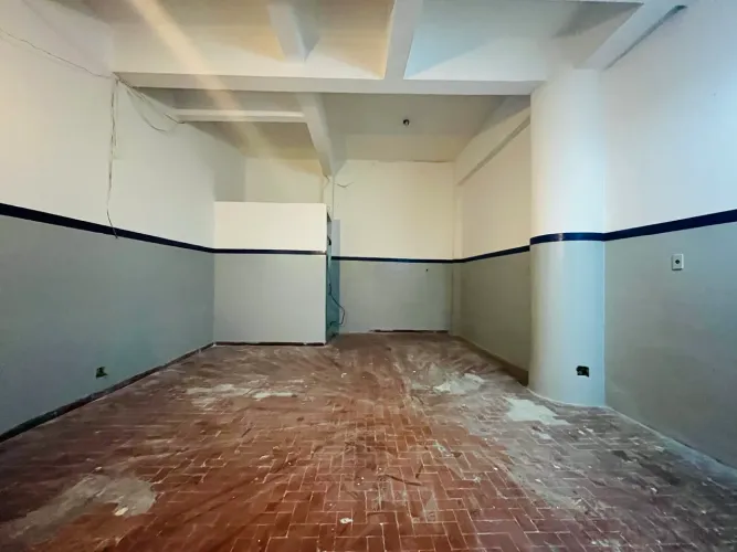 Loja para locação no bairro Aterrado