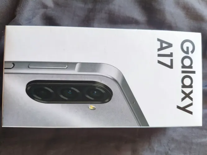 Vende-se smartphone Samsung A17 