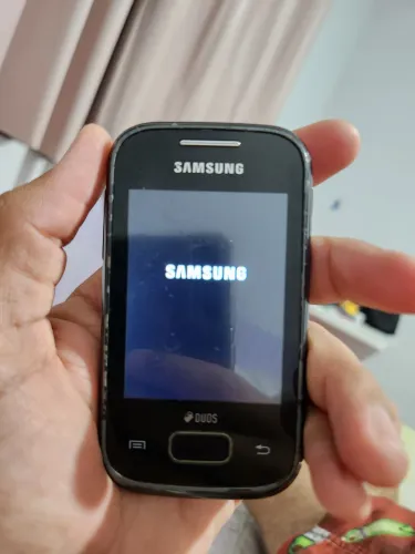 Vendo celular Samsung Galaxy Pocket duos funcionando perfeitamente.