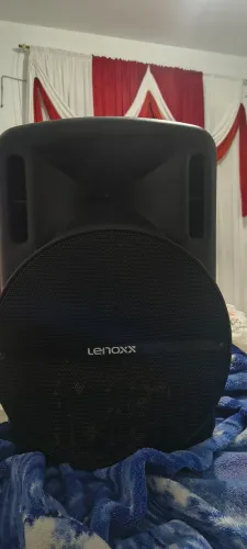 Vendo caixa de som marca lenoxx