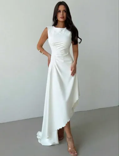 Vestido de casamento e véu