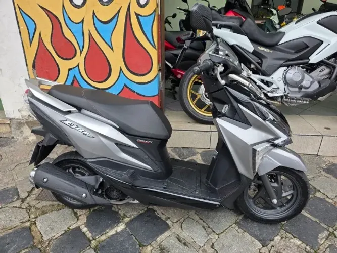 Honda Elite 125 Nova - Estudo troca por outras motos