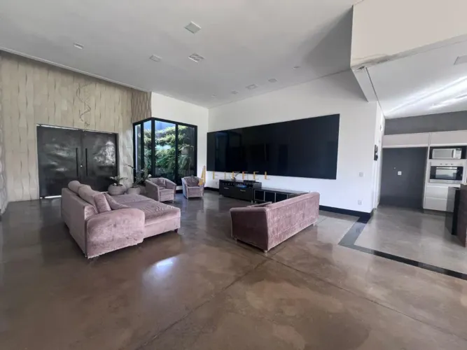Casa à venda em Araçoiaba da Serra, Condomínio Lago Azul, com 3 suítes, com 360 m²