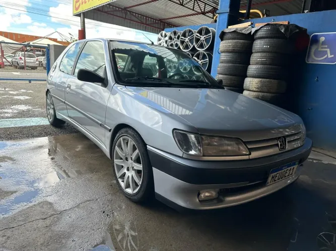 Peugeot 306 XS 1.6 3P/ ST 1.8i 4P 1995