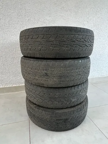 Pneu 225 60 17