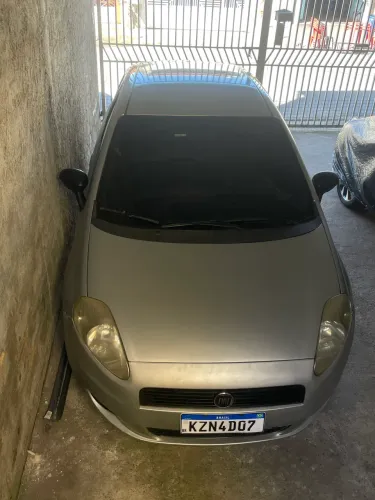 Fiat Punto Attractive 1.4 Fire Flex 8V 5P 2011
