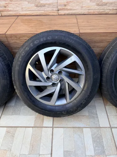 RODA ARO 15 modelo Virtus/ Polo