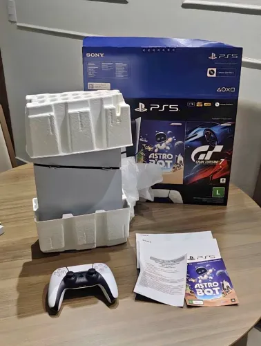 Ps5 Slim / V. 1tb