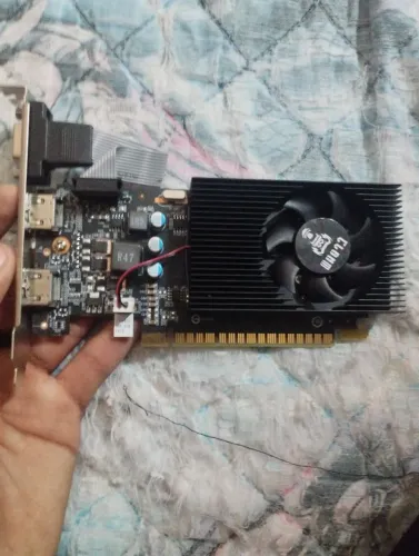 Placa de Video GT 730 com um defeito de Vídeo Desconhecido 