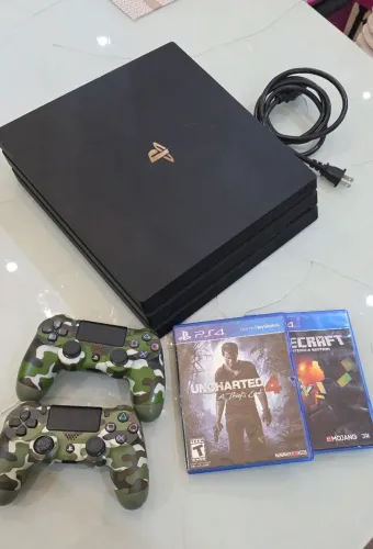 Playstation 4 Pro 4k - 1TB