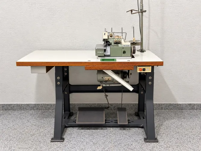 Máquina de Costura Industrial Yamato Overloque/Interloque 5 Fios