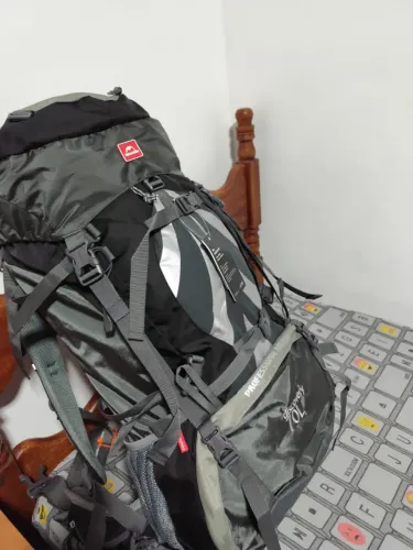 Mochila Naturehike Discovery 70 + 5 L - NOVA