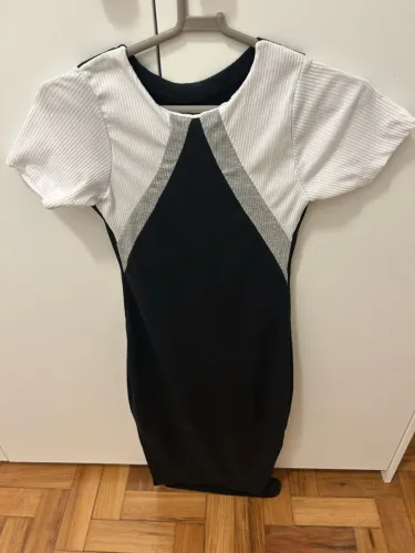 Vestido tubinho P novo