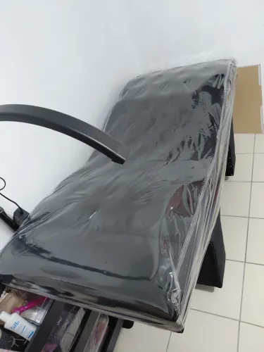 Vende-se maca em excelente estado.