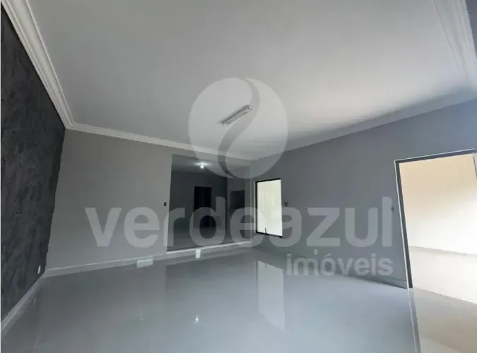 Casa 280m² com 3 quartos, edícula, área gourmet a 2 quadras do shopping de Hortolândia-SP.