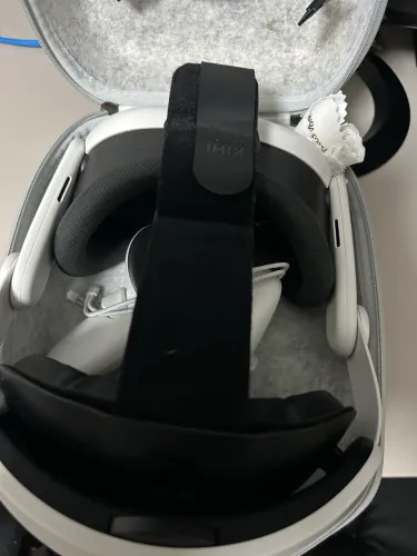 Óculos De Realidade Virtual Meta Quest 3s Cor Branco + Strap de Conforto Kiwi