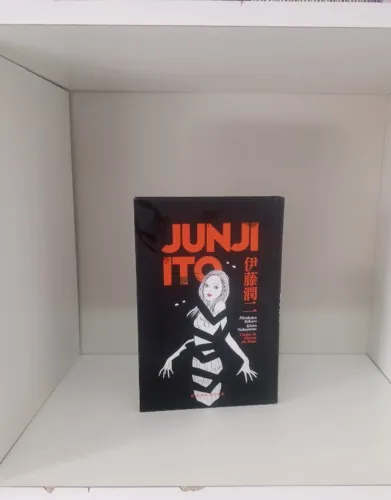 Junji Ito: Contos de Horror da Mimi - Volume Único 
