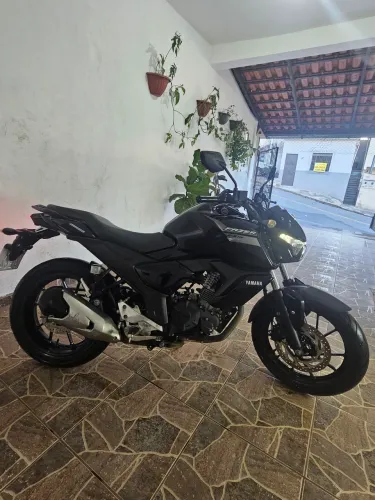 Yamaha FZ15 FAZER ABS