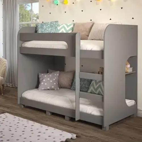 Beliche Montessoriana com Pés, Escada e Proteção Grande na Cama Superior 