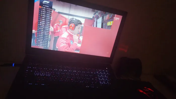 Notebook gamer i5 7300hq + 16gb de ram + gtx 1050