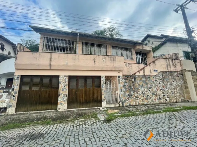 CASA PARA VENDA NA MOSELA