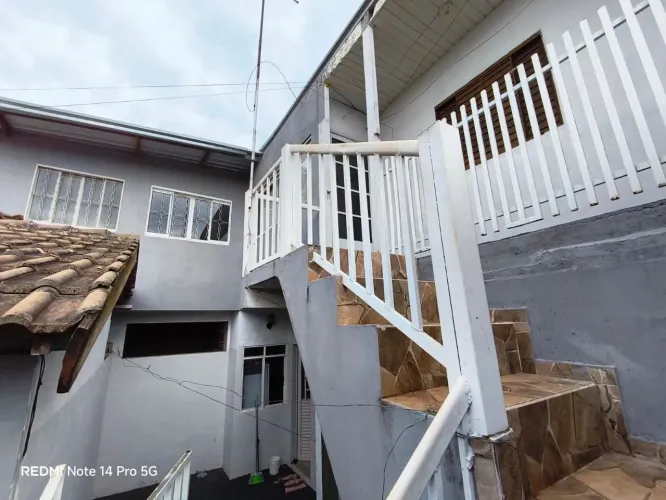 Vende se uma linda casa no parque Nova esperança