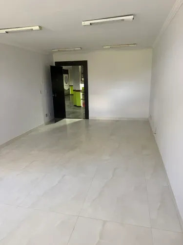 Sala na avenida independência Planaltina- Df ótima localização