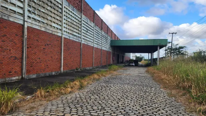 Galpão logístico à venda em Maracanaú 26.300 m², 10 docas, Distrito Industrial