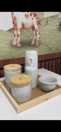 Kit higiene Porcelana Bebê