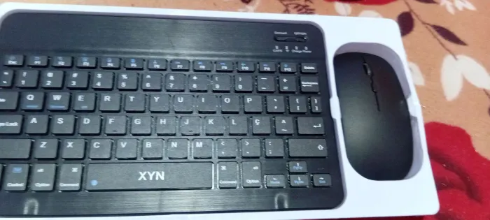 Teclado e mouse bluetooth 