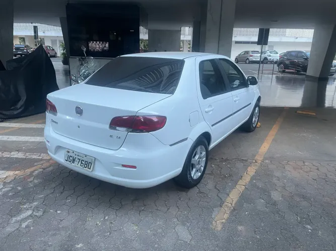 Fiat Siena EL 1.4 MPI Fire Flex 8V 4P 2013