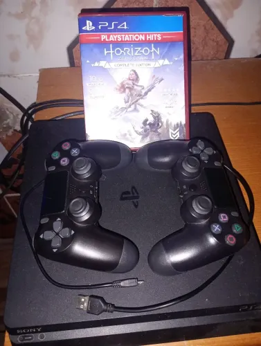 PlayStation 4